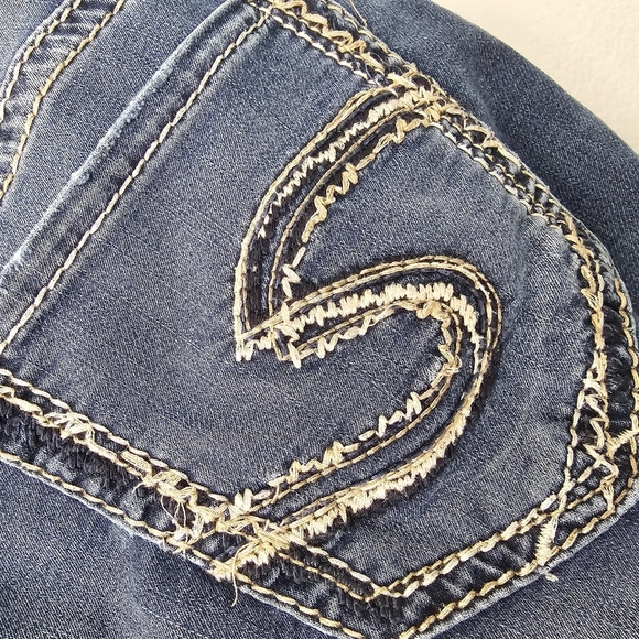 Silver Jeans Womens 28 Blue Suki Capri Denim Pants Thick Stitch Embroidered - Picture 10 of 14